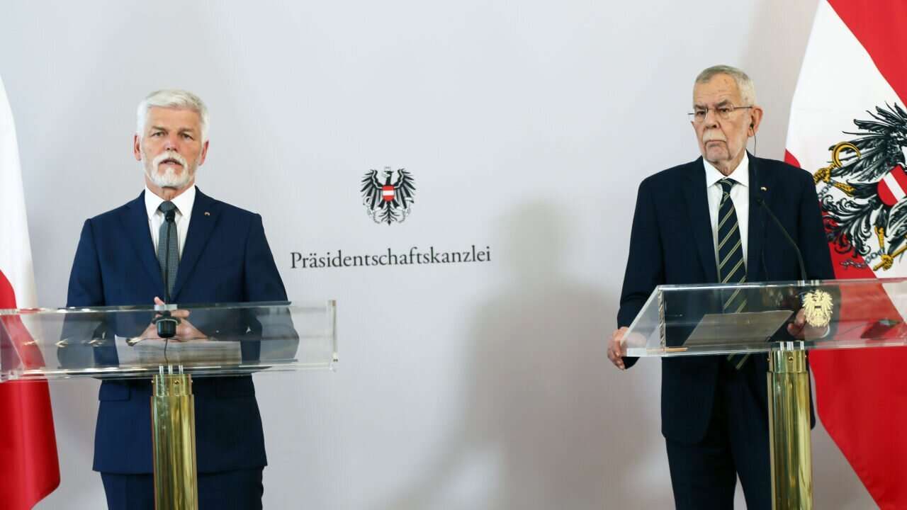 Avusturya ve Çekya Cumhurbaşkanları, savunma sanayisindeki işbirliğini görüştü