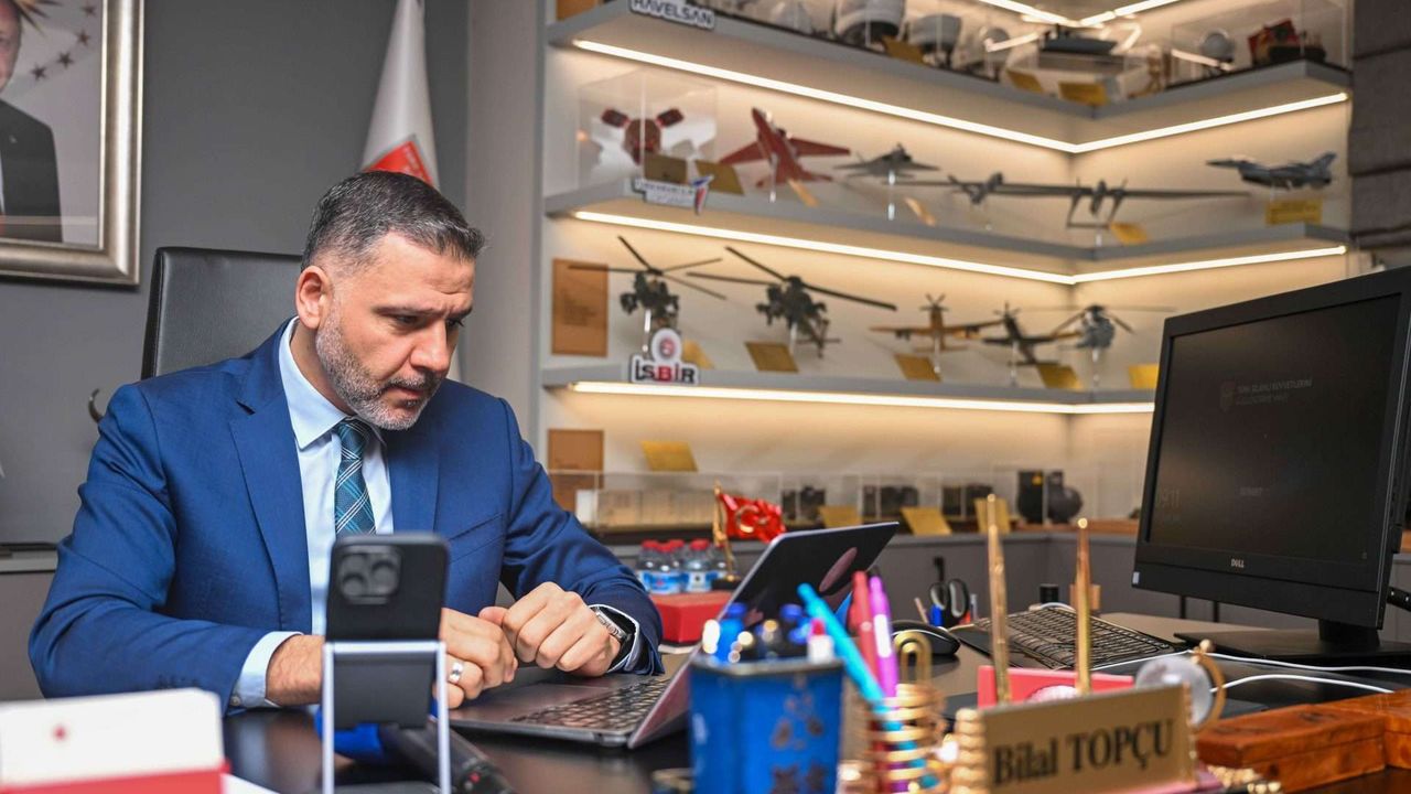 TSKGV Genel Müdürü Topçu "Yılın Kareleri" oylamasına katıldı