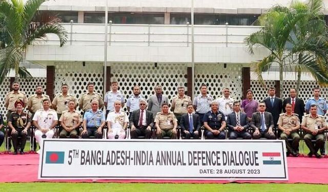 Hindistan ve Bangladeş, savunma iş birliğini geliştirme kararı aldı