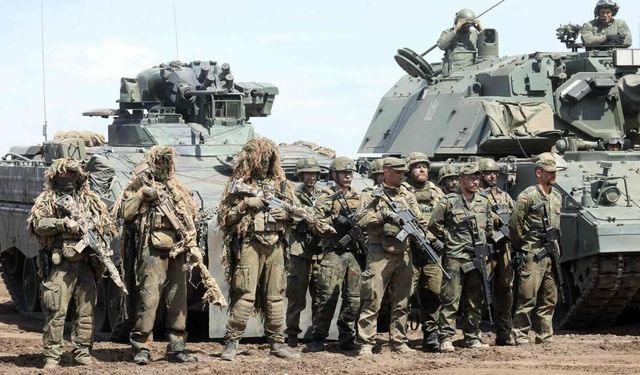 Almanya 2024'te GSYH'sinin yüzde ikisini savunma harcamalarına ayıracak