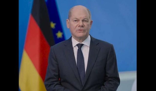 Almanya'da kamu çalışanları, hükümeti İsrail'e silah tedarikine derhal son vermeye çağırdı