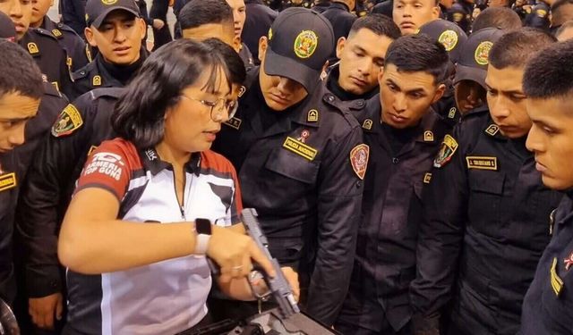 CANiK, Peru'daki Polis Merkezi'nde ateşli silahlarını tanıttı