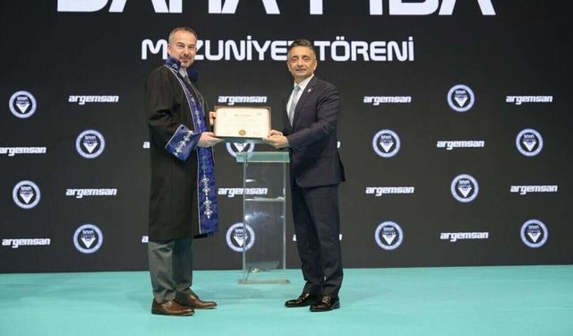 STM, SAHA MBA’dan mezun olan çalışanlarını kutladı