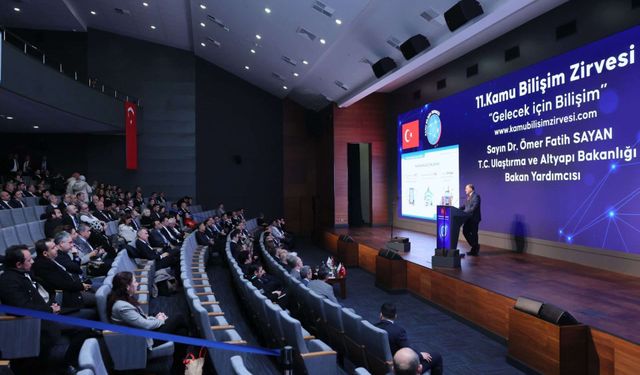 ULAK Haberleşme, Kamu Bilişim Zirvesi’ne katıldı