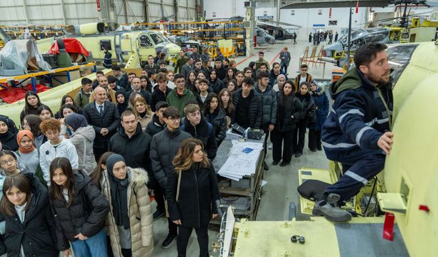 MSB 5'inci Ana Bakım Fabrika Müdürlüğü, kapılarını öğrencilere açtı