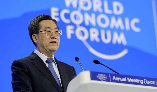 Çin Başbakan Yardımcısı Ding: "Yapay zeka doğru yönetilmezse Pandora'nın kutusuna dönüşebilir"