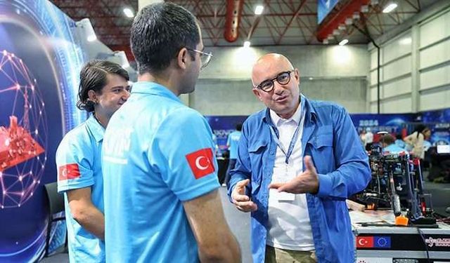 ULAK, Kablosuz Haberleşme Yarışması'ndan kesitleri bir araya getirdi