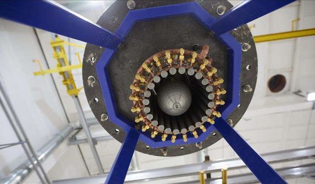 Rosatom'daki bilim insanları, derin uzay görevleri için plazma roket motoru prototipi geliştirdi