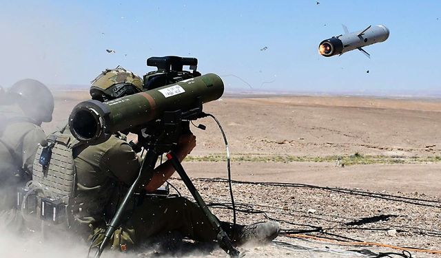 Yunanistan'da, Spike LR2 tanksavar füzesi test edildi