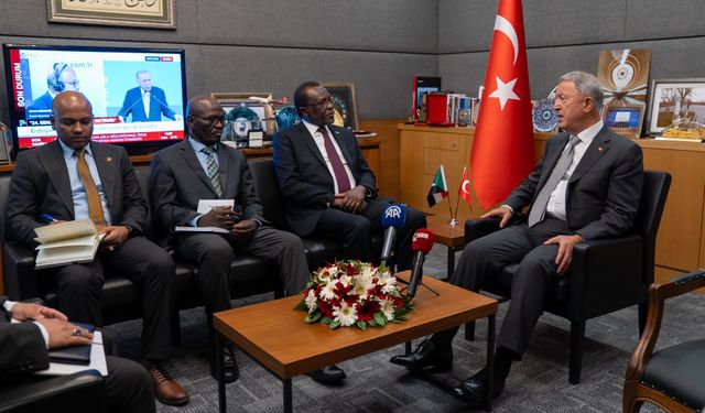 Milli Savunma Komisyonu Başkanı Akar, Sudanlı Büyükelçi ile görüştü