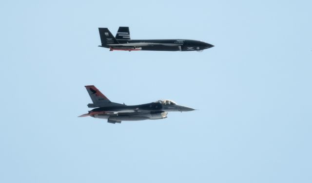 Bayraktar KIZILELMA’dan tarihi sınav: F-16’ya kilitlendi, simüle atışta tam isabet