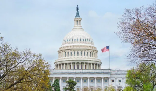 ABD Temsilciler Meclisi, 901 milyar dolarlık 2026 savunma bütçesine onay verdi