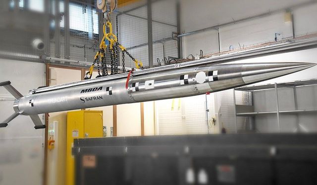 MBDA, Fransa'nın FLP-T Projesi için geliştirdiği Thundart roketini tanıttı