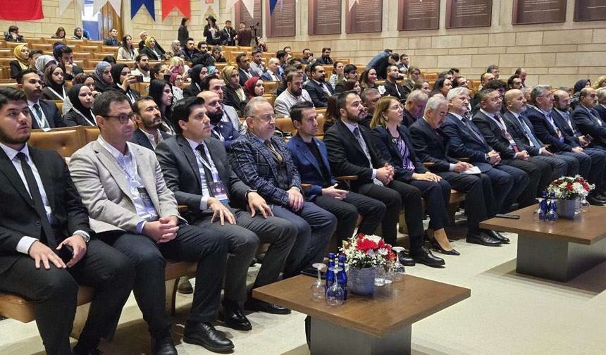 Teknopark İstanbul Genel Müdür Yardımcısı Keskik, 11. GİV Girişimcilik Ödülleri Töreni’ne katıldı