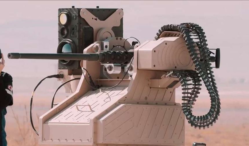 MKE TOLGA, 14 ülkeye canlı test atışlarıyla tanıtıldı