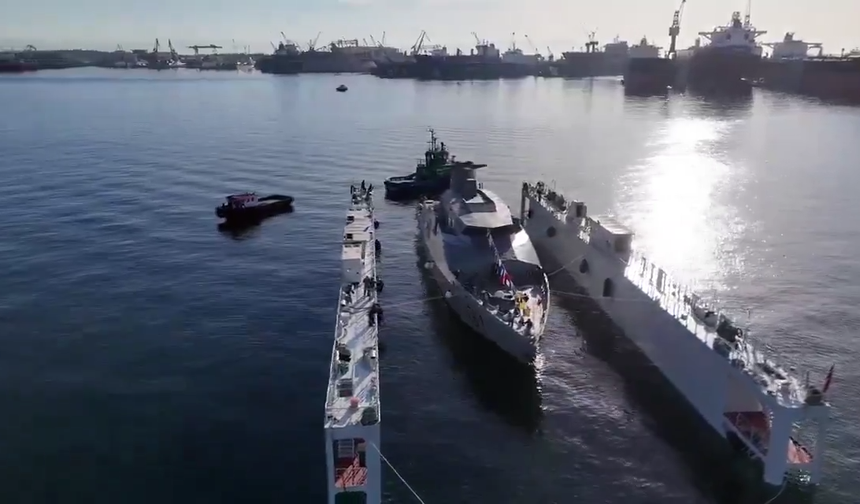 DEARSAN’ın Katar için inşa ettiği hücumbot suya indirildi