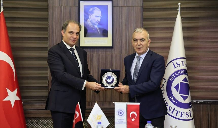 KEYVAN Havacılık, İstanbul Aydın Üniversitesi ile Havacılık Meteorolojisi Destekleyici Eğitim Protokolü imzaladı